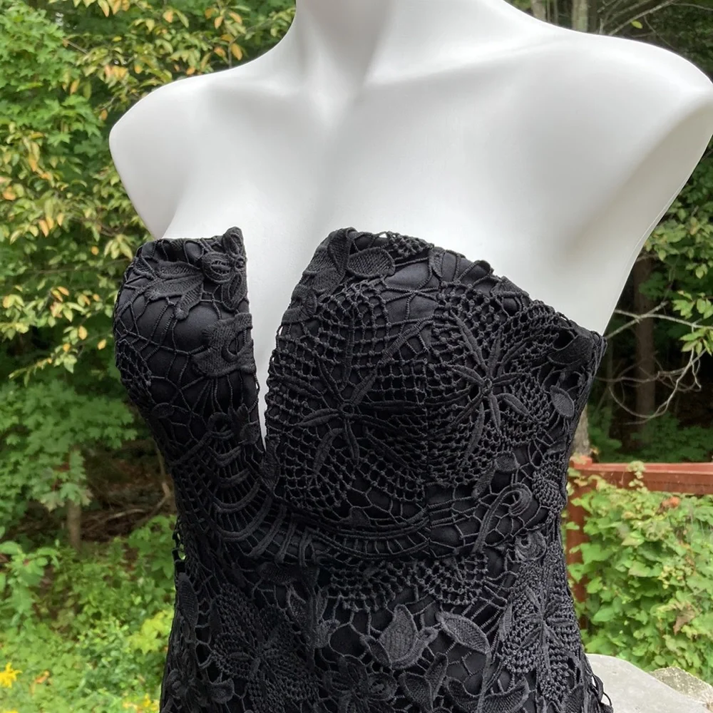 Black lace on black cocktail/formal strapless dress with flapper hem size M - Picture 2 of 6